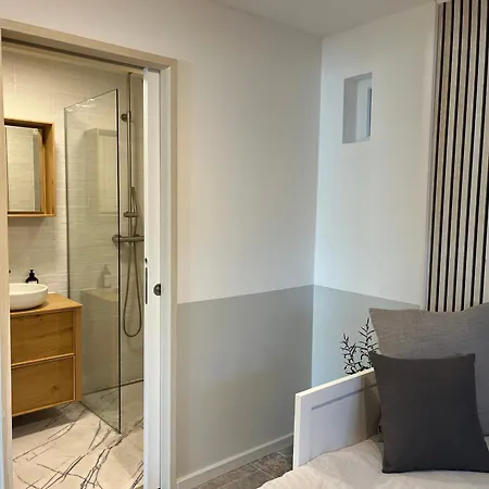 Renovated With Panoramic View Appartamento *