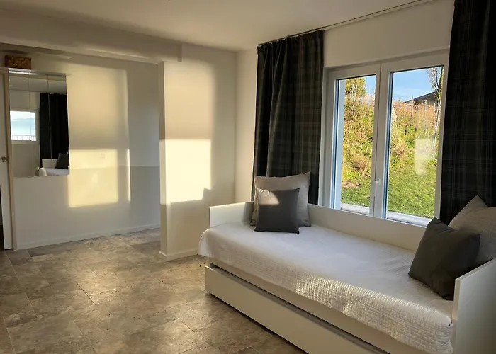 Apartamento Renovated With Panoramic View Cully