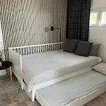 Renovated With Panoramic View Lägenhet